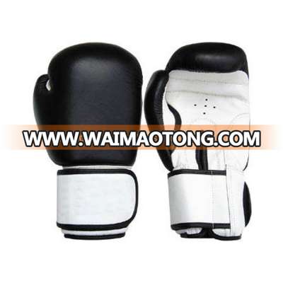 Hot Sell Pro PU boxing gloves fighting gloves / Boxing Equipment